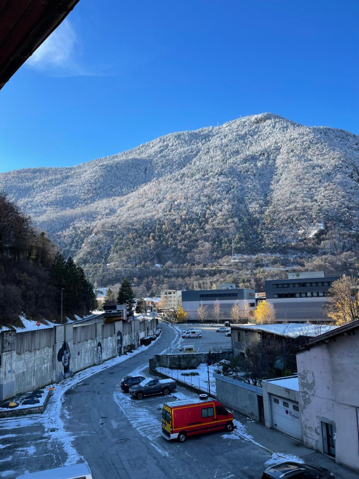La Montagnette L Ours T1 Maison En Travaux De 10H A 17H Moutiers  Exterior photo